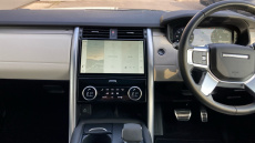 Land Rover Discovery 3.0 D300 Dynamic SE 5dr Auto Diesel Station Wagon